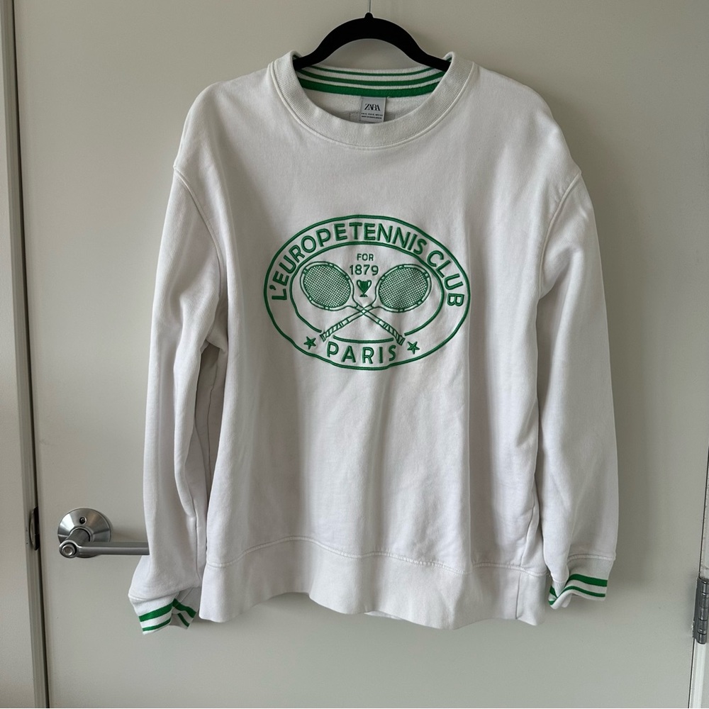 Zara Graphic Sweatshirt in White and Green